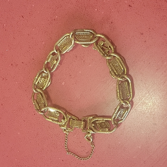 Vintage Goldette Victorian Revival Bracelet - Picture 2 of 3